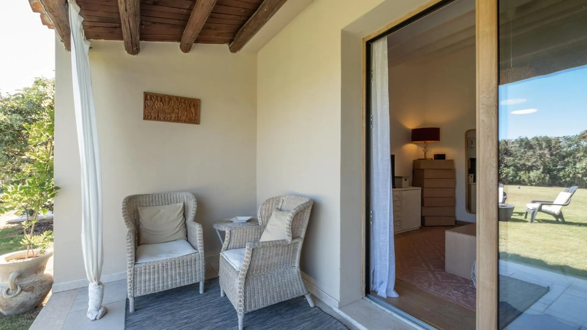 Villa Olga Con Accesso Privato Alla Spiaggia Di Nora Pula 0*,  Italien