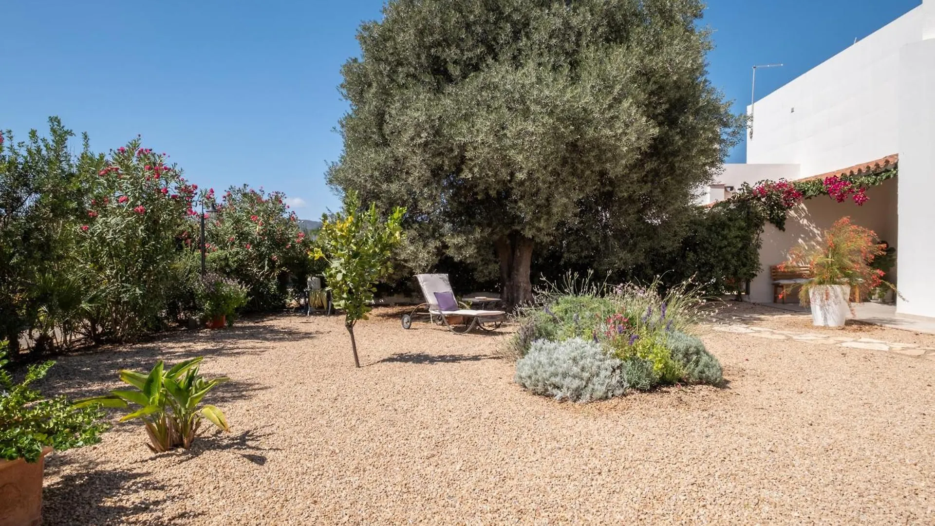 Villa Olga Con Accesso Privato Alla Spiaggia Di Nora Pula Italien